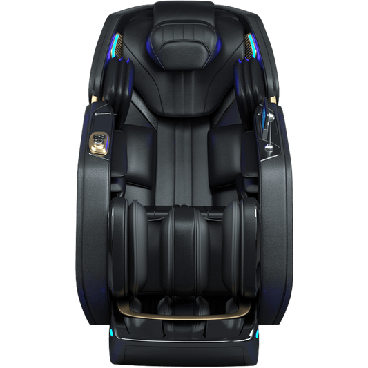 vooraanzicht van zwarte massagestoel met blauwe verlichting en goudkleurige accenten